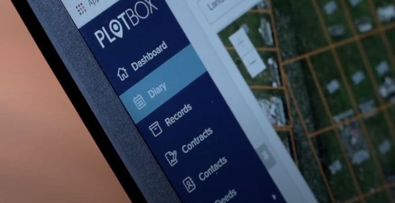 PlotBox-3